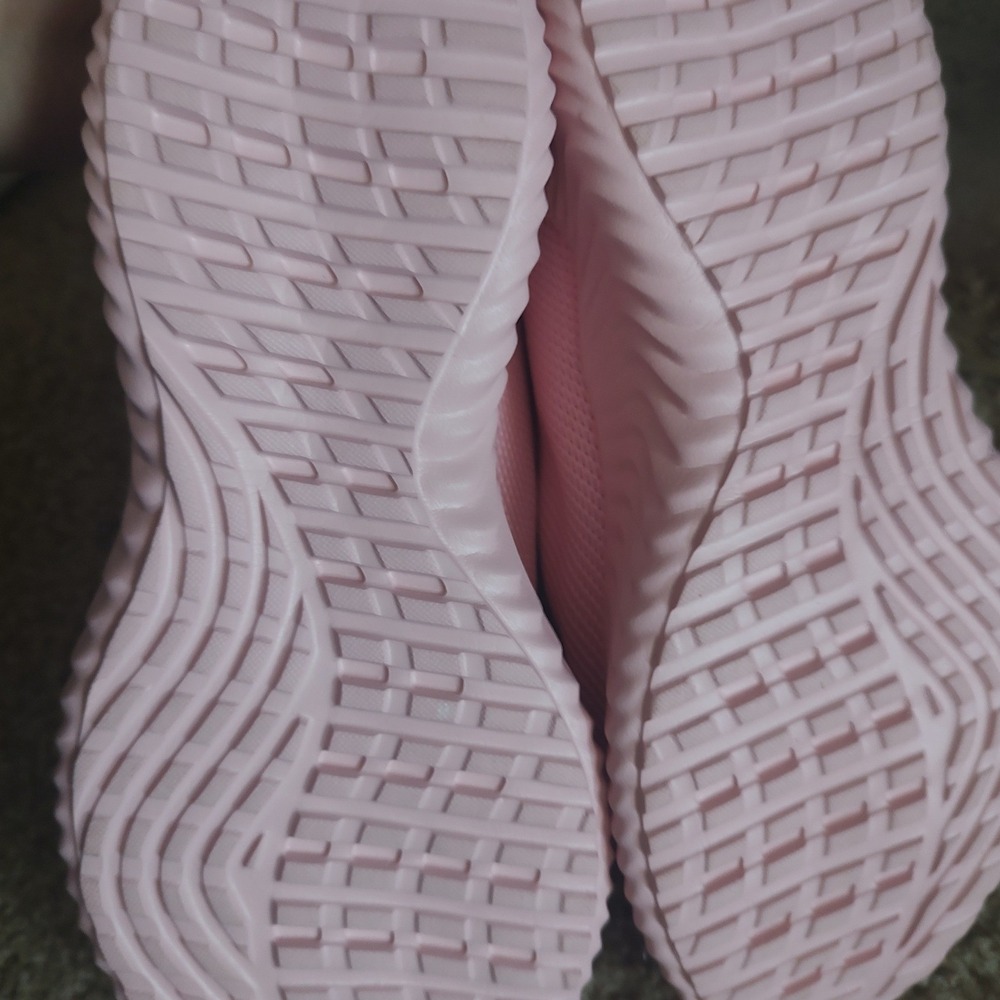 Womens Pink Mesh Athletic Sneakers Lightweight Knit Running Walking Shoes